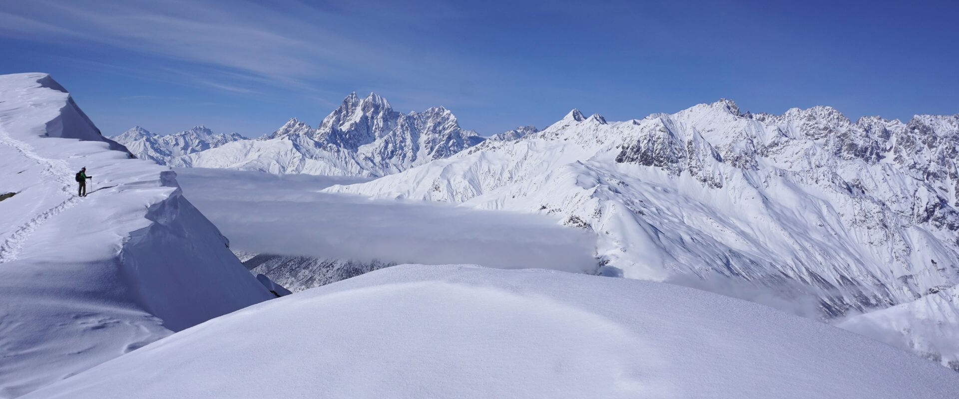 Heliskiing in the Grand Caucasus in Georgia