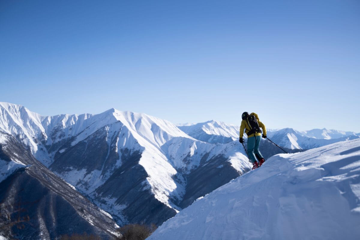 Freeride Skiing in the Grand Caucasus in Georgia