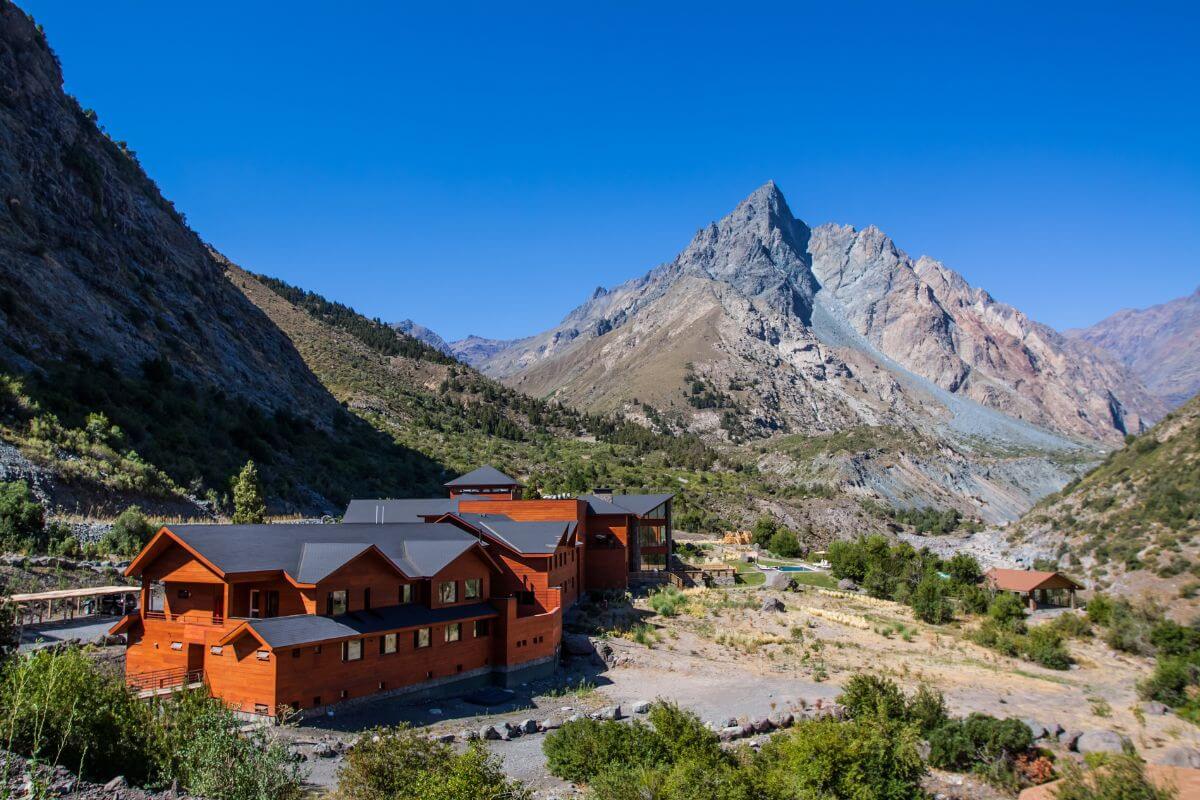 Puma Heliski Lodge Chile