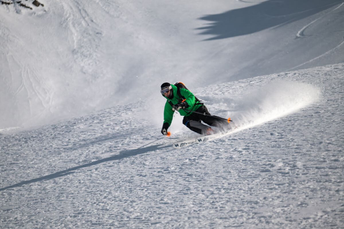 Heliski on the Chugach Range in Alaska