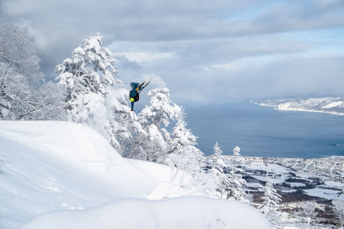 Catskiing in Hokkaido Japan