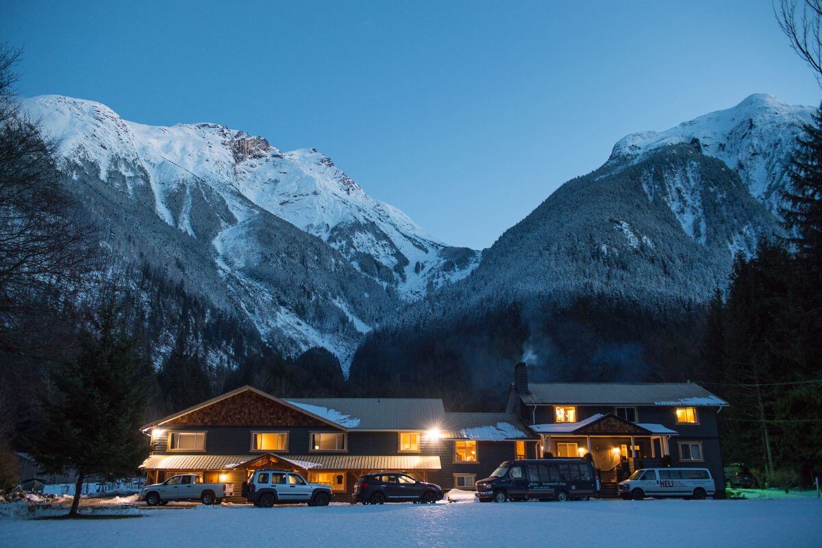 Heliski in Canada - Lodge