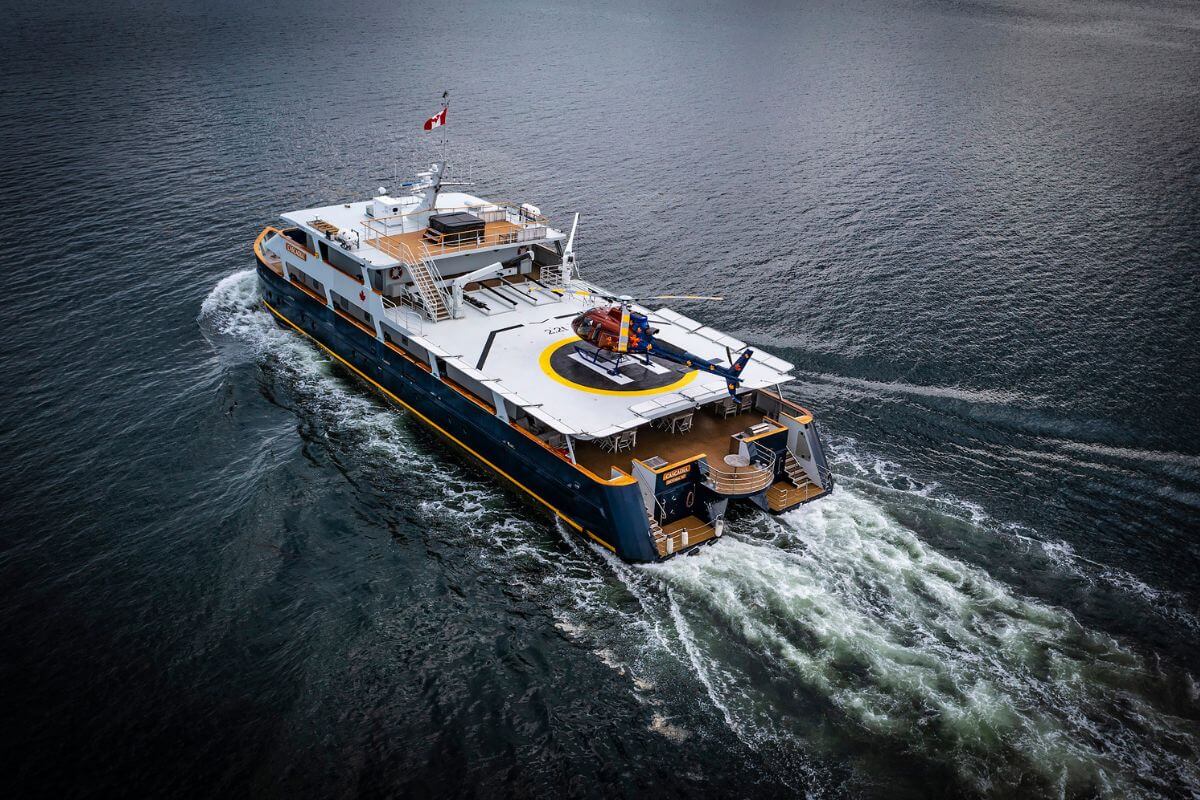 Catamaran Heliski in Canada