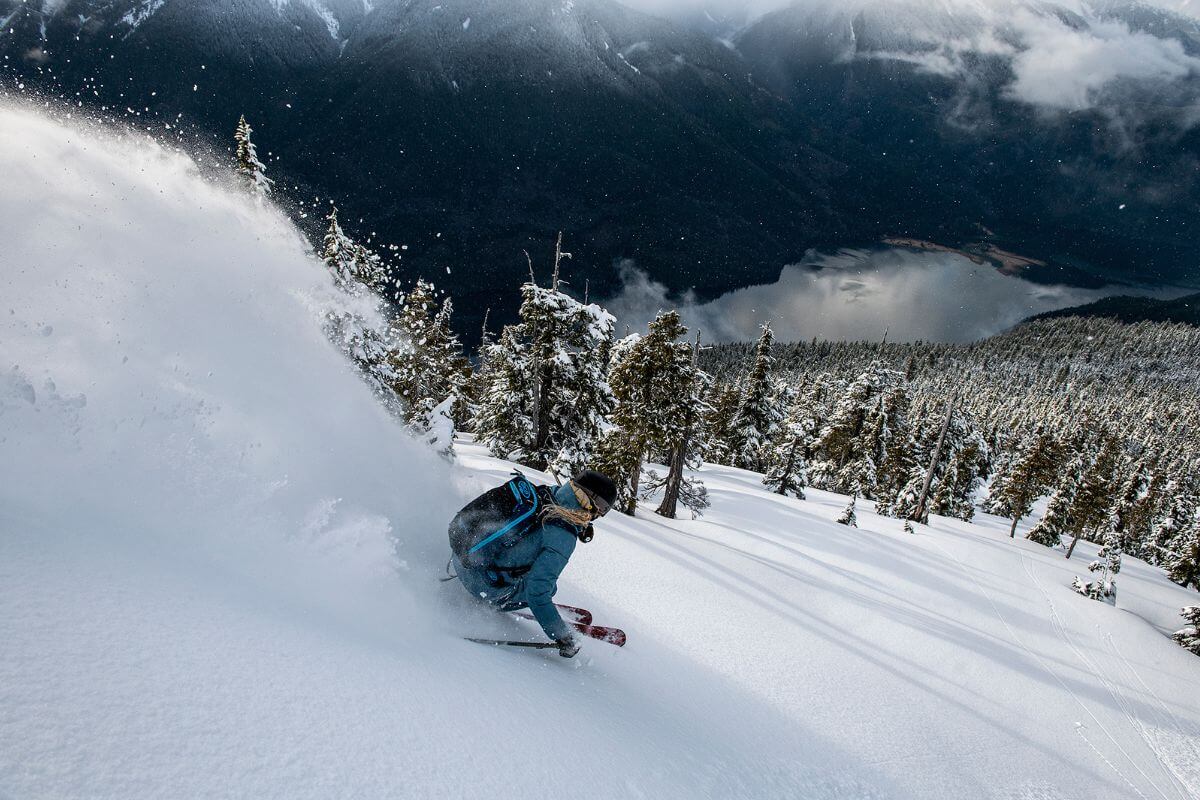 Catamaran Heliski in Canada