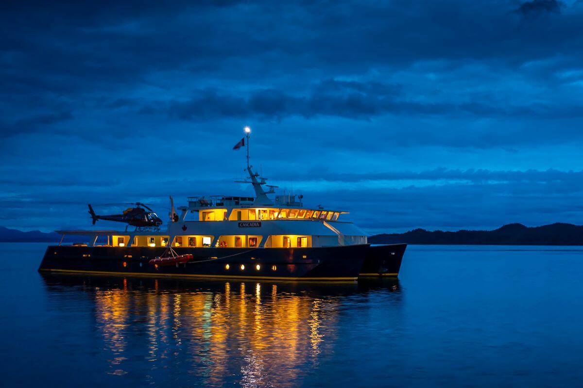 Catamaran Heliski in Canada