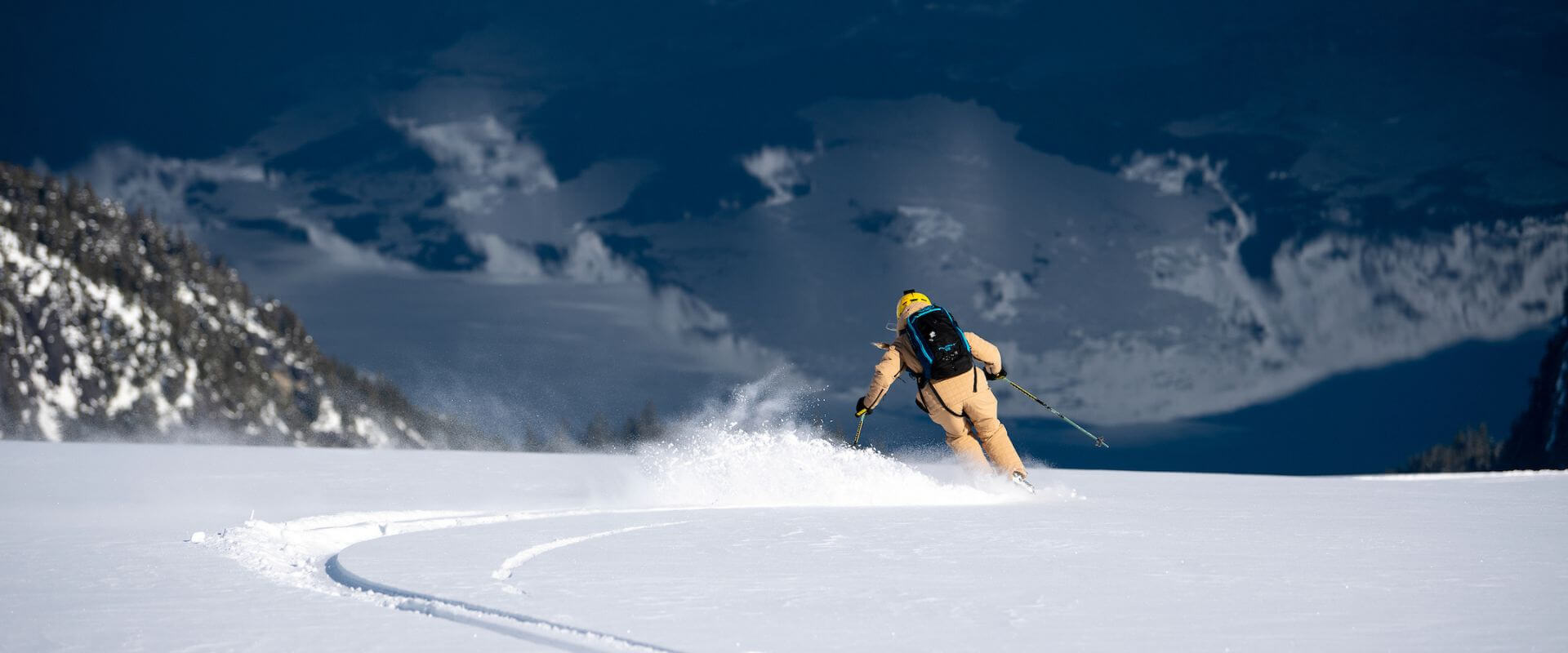 Catamaran Heliski in Canada