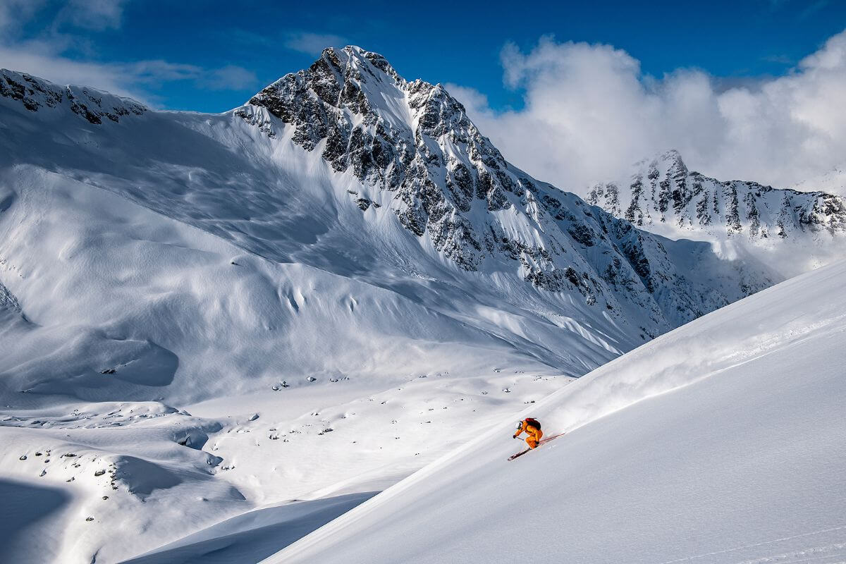 Heliski in Canada British Columbia