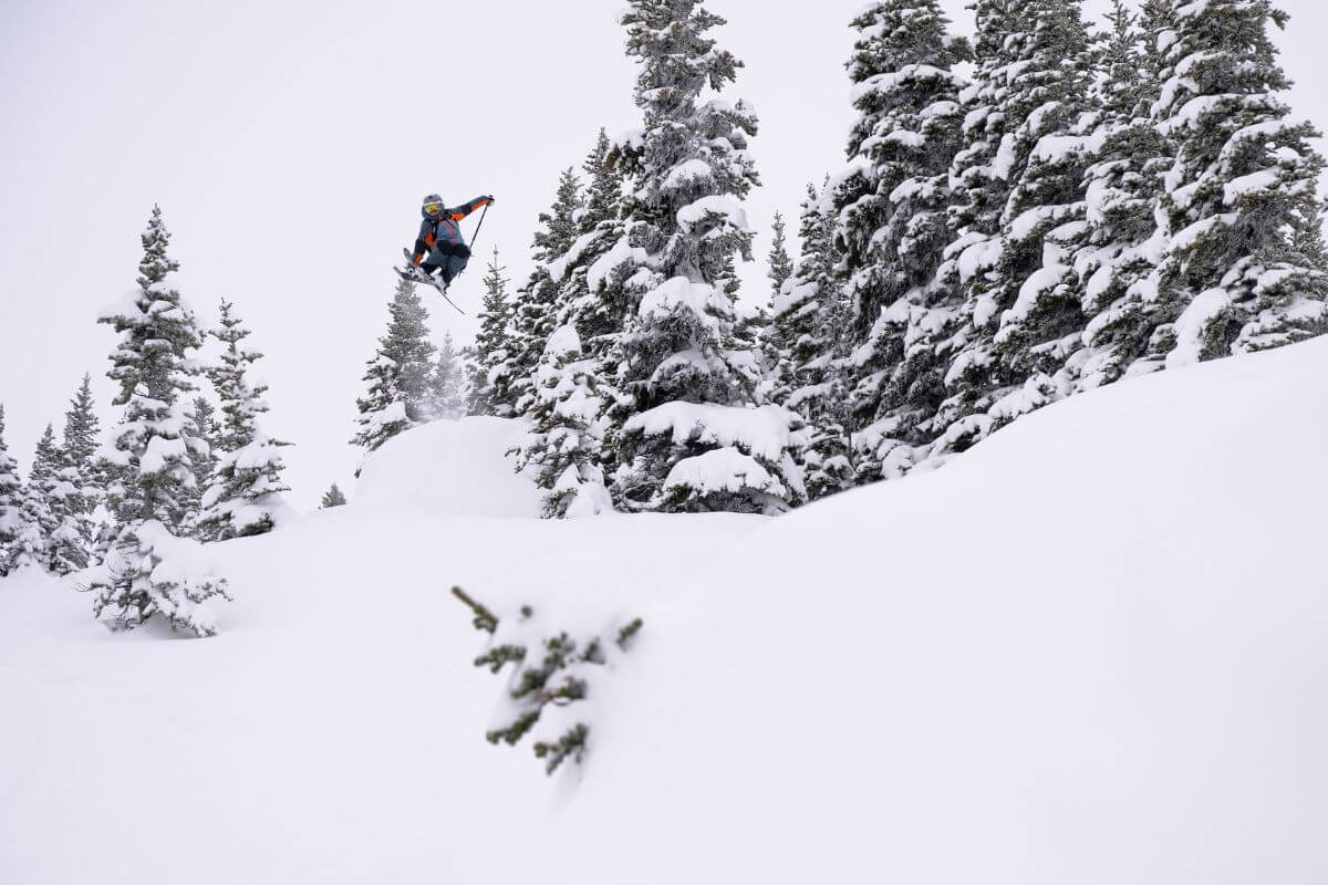 Exclusive Heliski in Canada