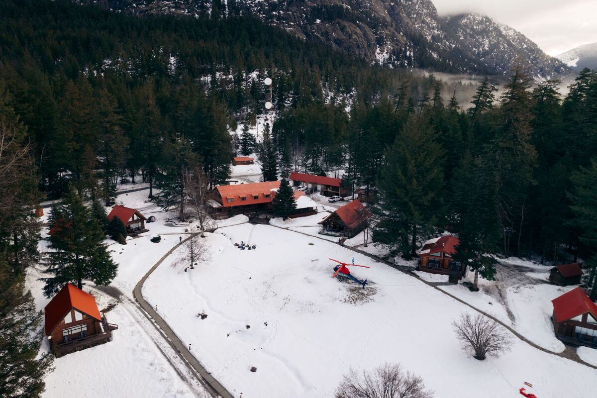 Heliski in Canada - Lodge