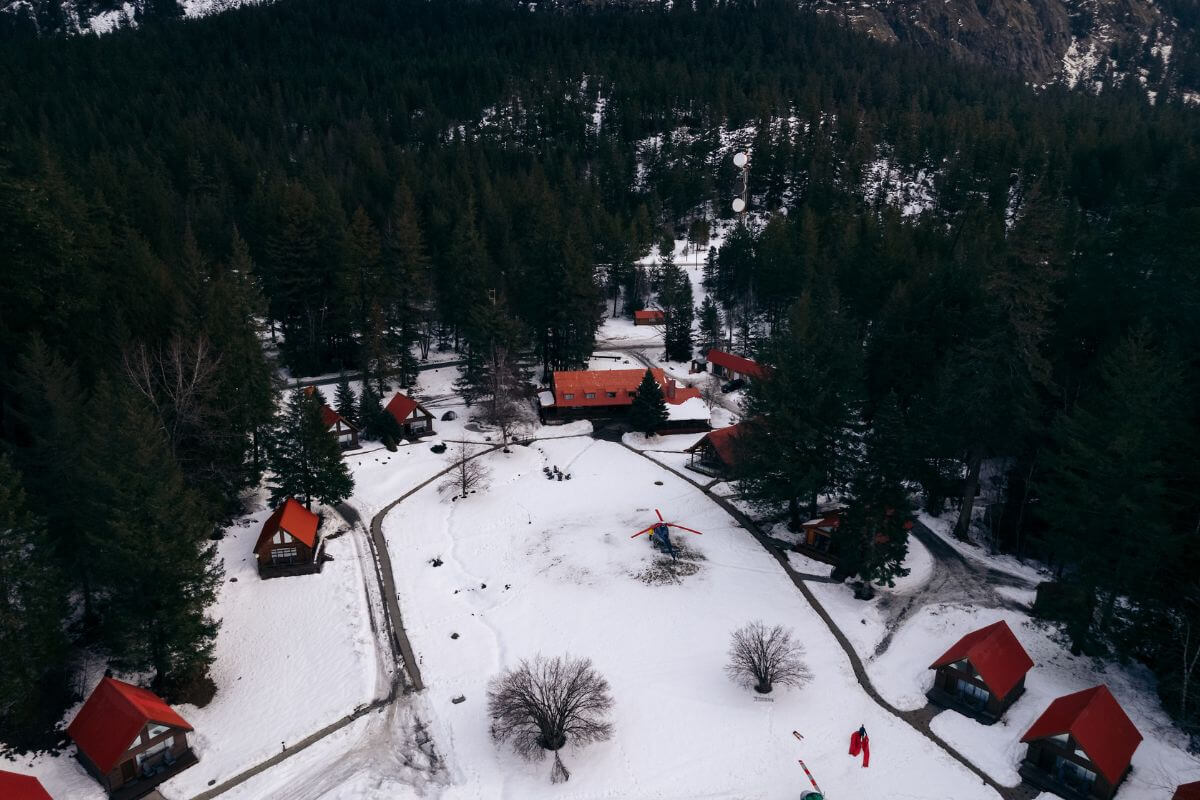 Heliski in Canada - Lodge