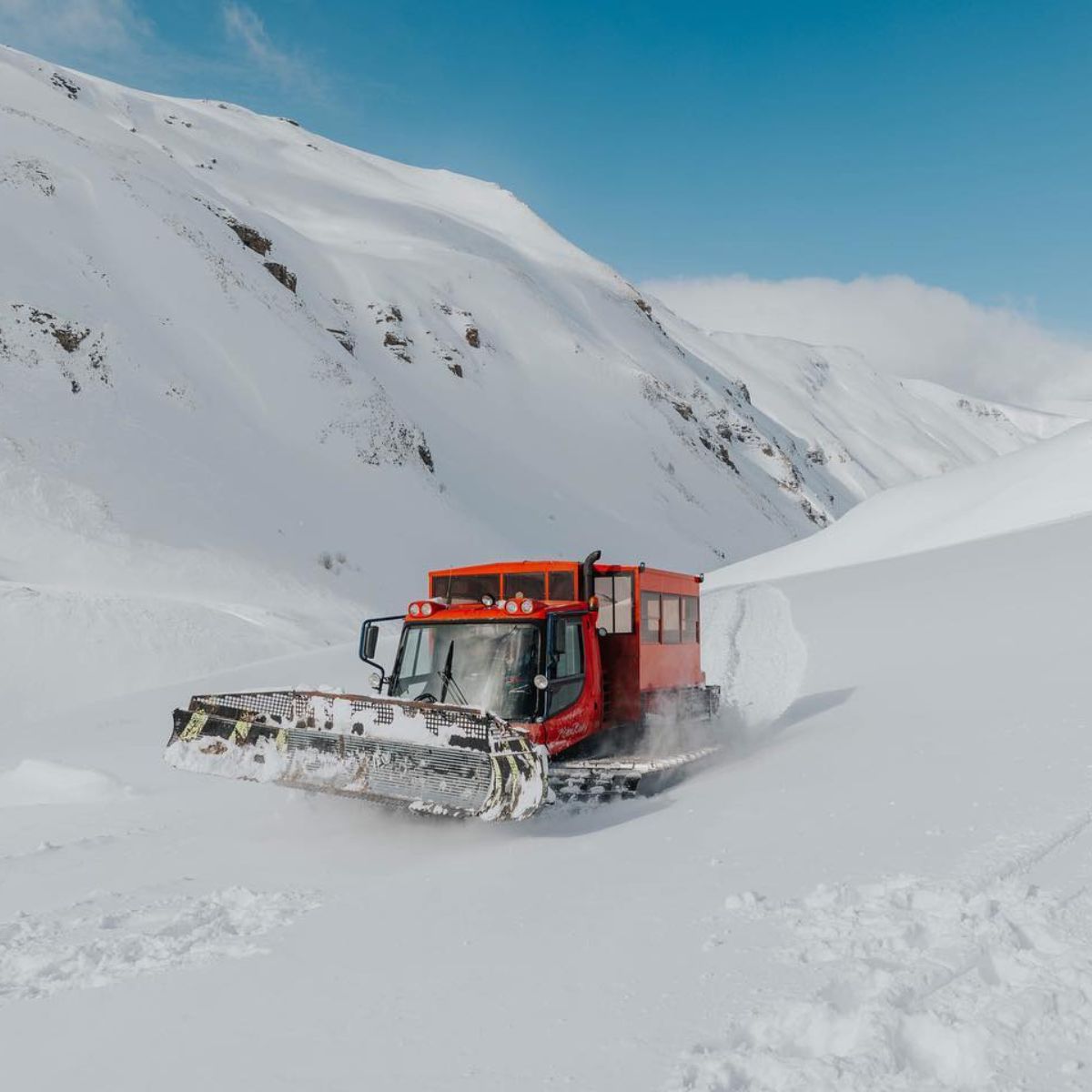 Catski Freeride in the Balkans in Macedonia