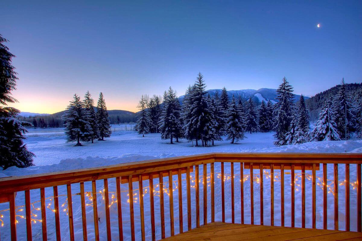 Heliski in British Columbia Lodge