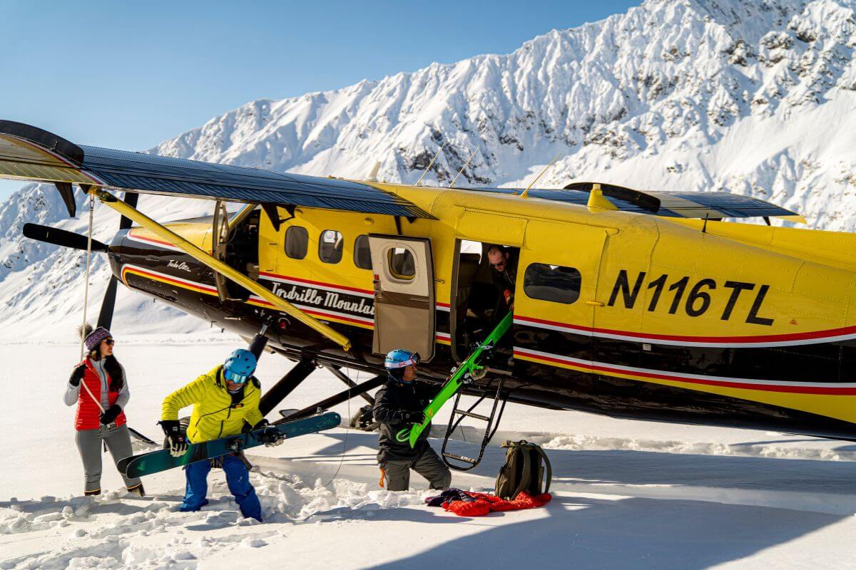 Tordrillo Mountain Lodge Aircrafts