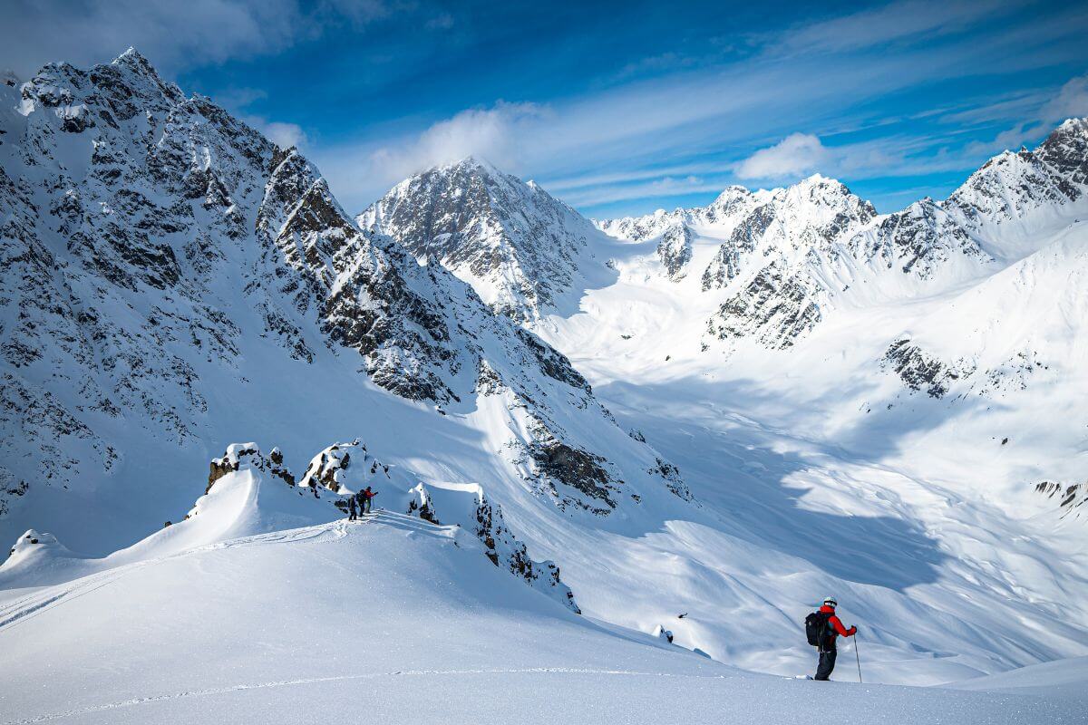 Tordrillo Mountain Lodge Alaska Heliski