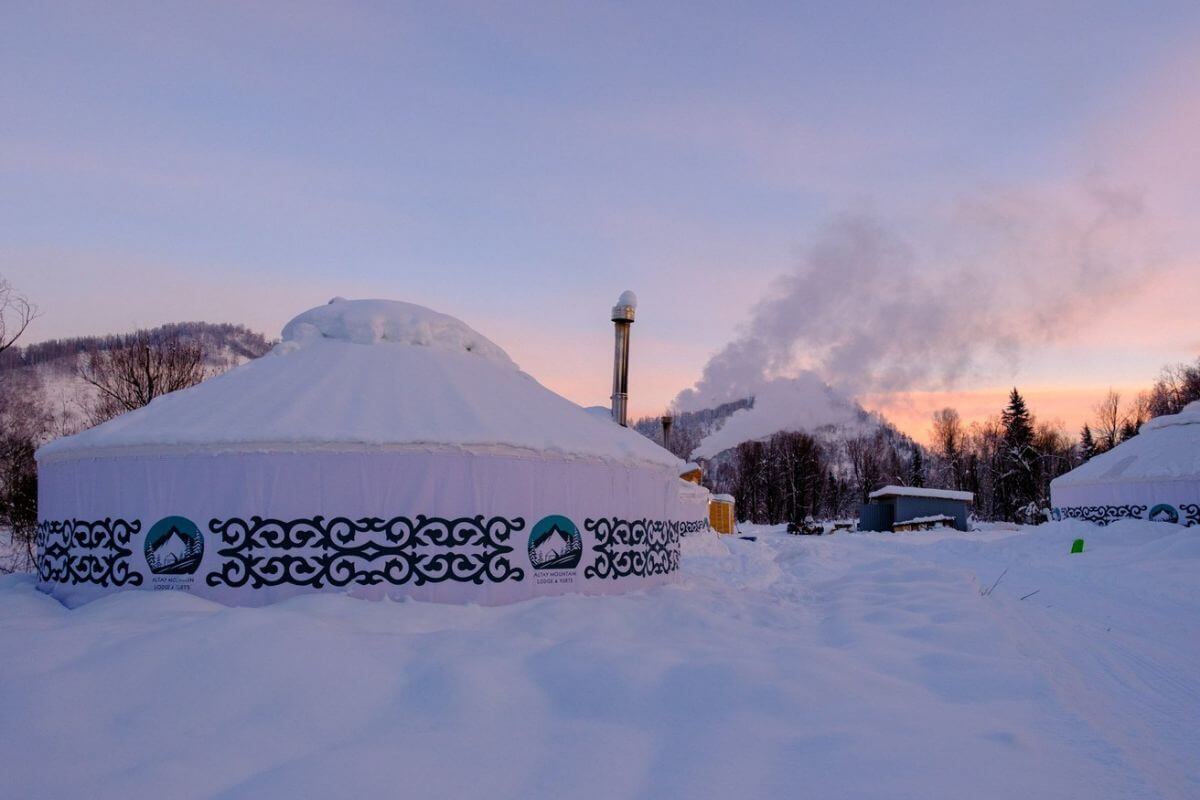 Altay Mountain Lodge & Yurts