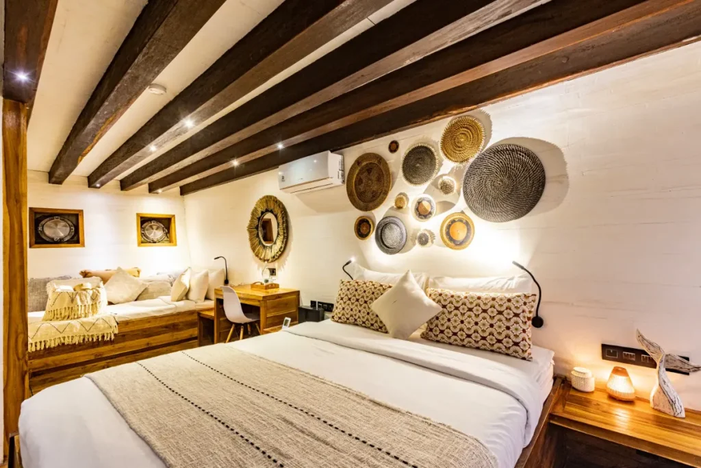 bedroom with a beautiful lights