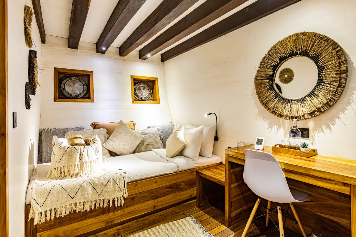 aesthetic view of a bedroom